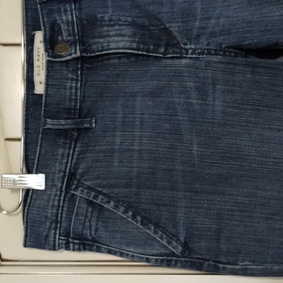 Old Navy women's size 10 blue denim capri mid rise flap pockets - Picture 2 of 12